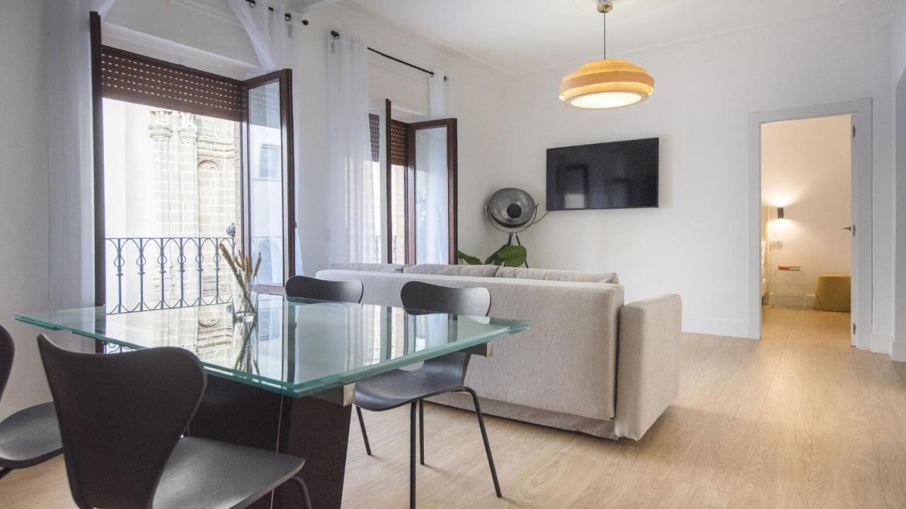 טולדו Apartamentos Boutique Puerta De Reyes מראה חיצוני תמונה